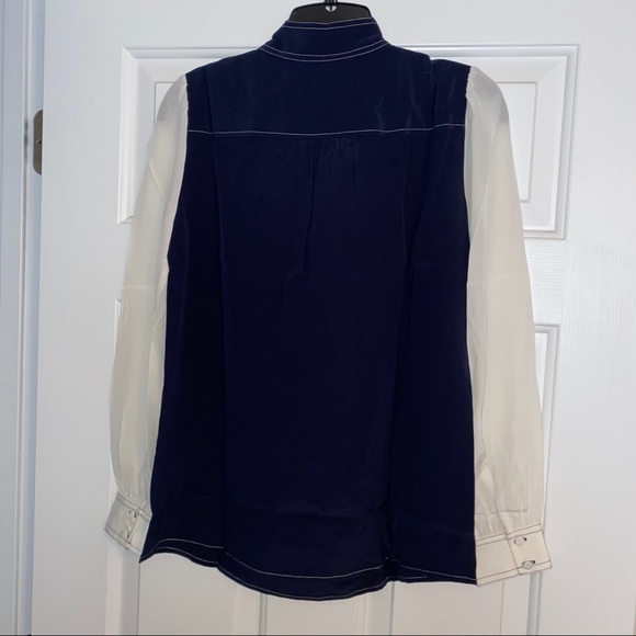 ⭐️100% Silk J. Crew Blouse⭐️ - Picture 4 of 8